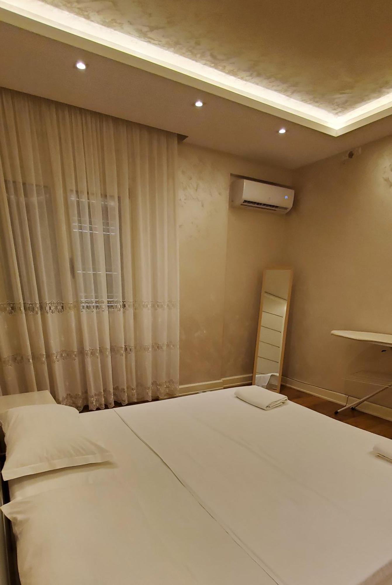 Sea Side Apartament *